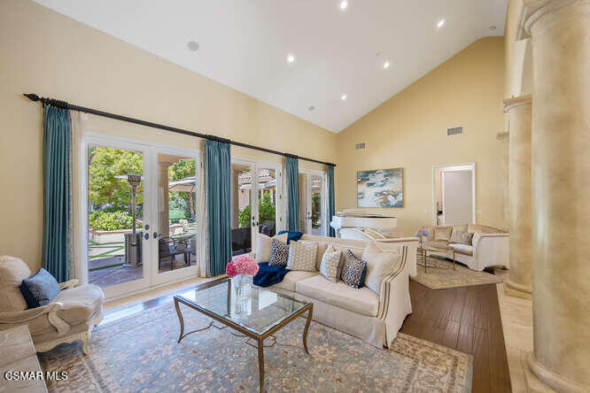 421 Whitegate Road Newbury Park, CA 91320 - Photo 12 of 76 a living room with furniture and a large window