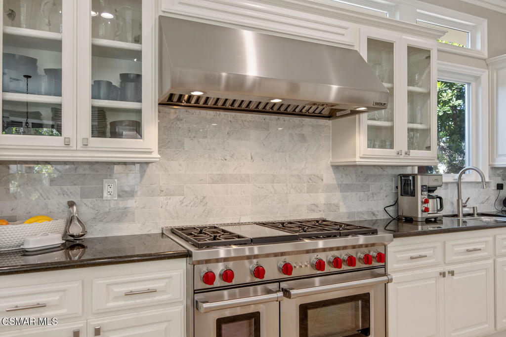 421 Whitegate Road Newbury Park, CA 91320 - Photo 15 of 76