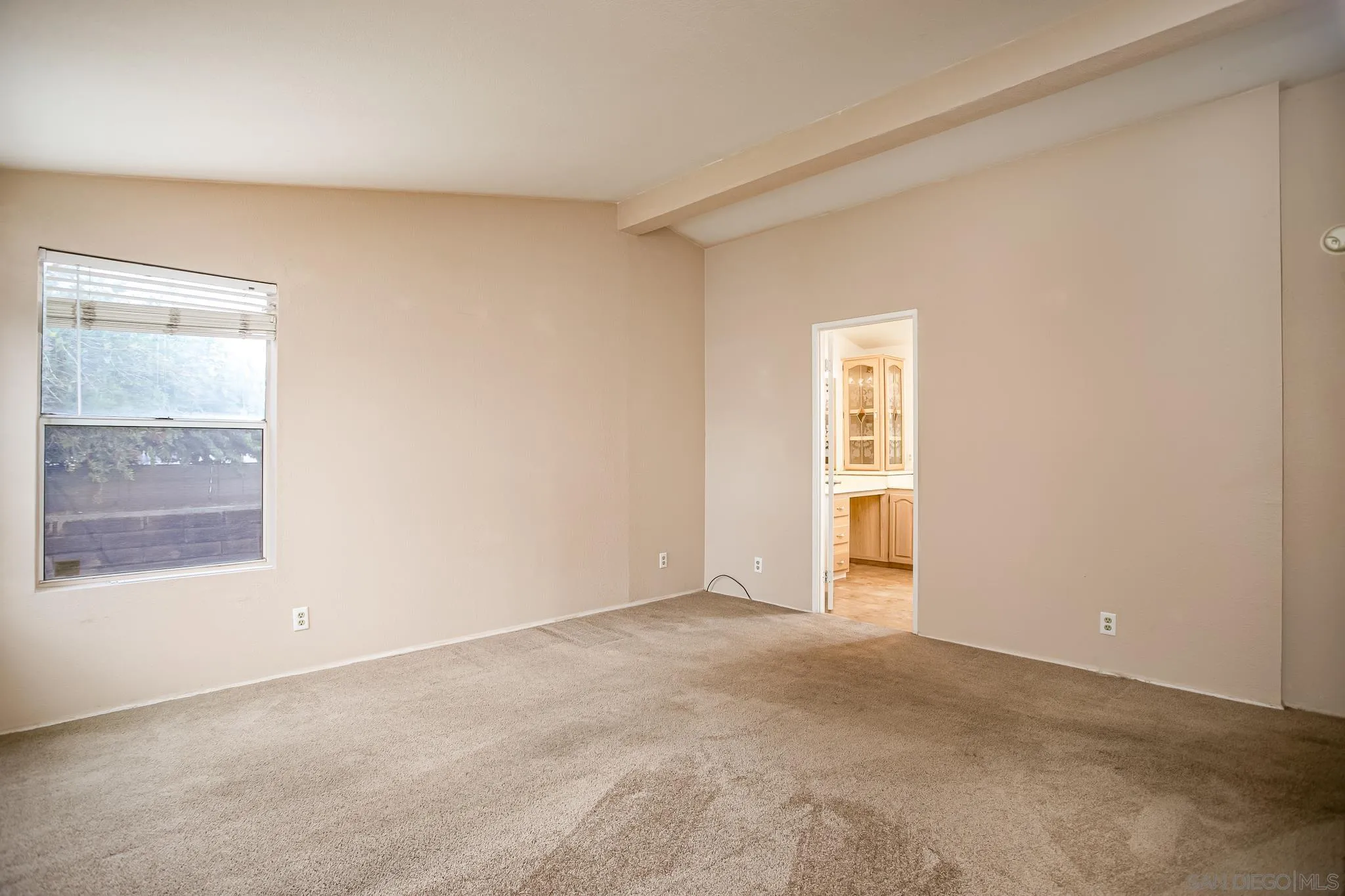 11949 Riverside Drive, Unit SPC 186 Lakeside, CA 92040 - Photo 19 of 40 a view of an empty room with a window