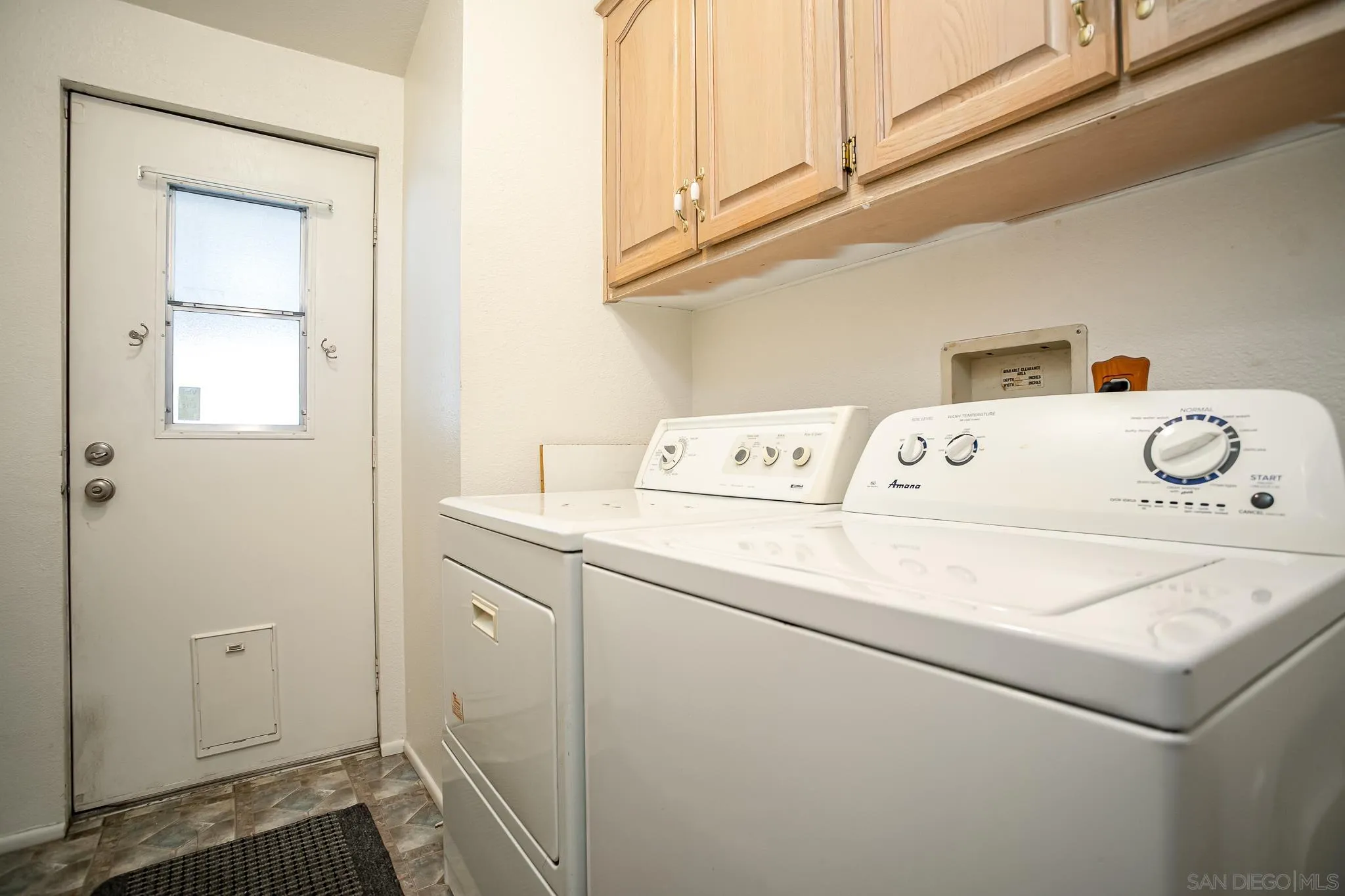 11949 Riverside Drive, Unit SPC 186 Lakeside, CA 92040 - Photo 22 of 40 a utility room with dryer and washer