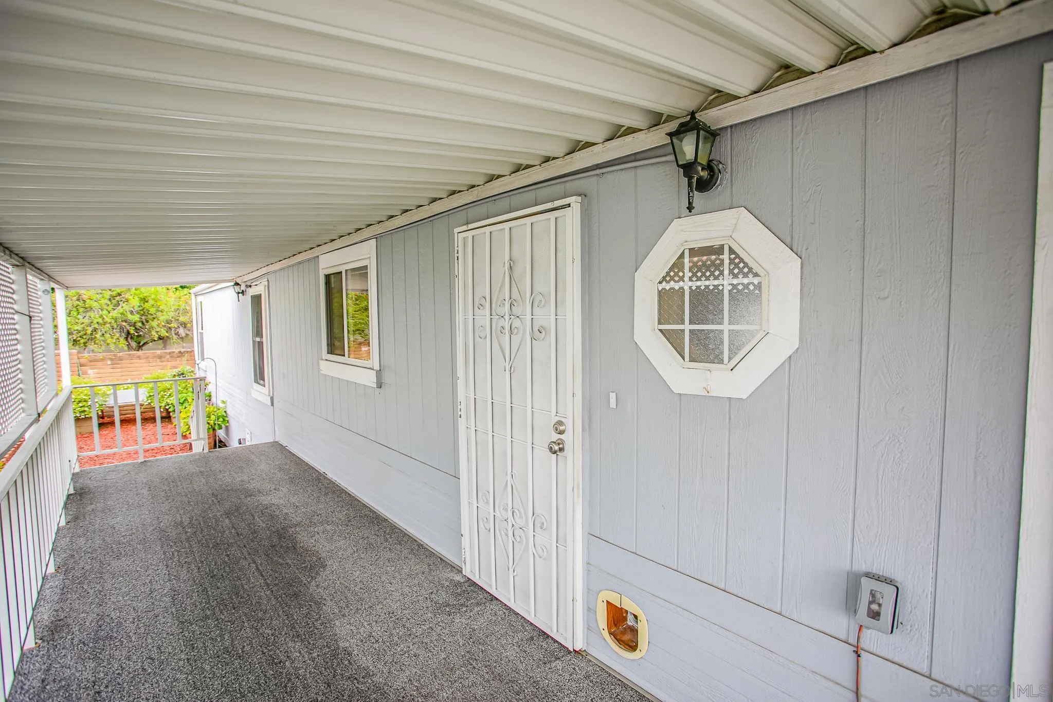 11949 Riverside Drive, Unit SPC 186 Lakeside, CA 92040 - Photo 6 of 40 a view of an entryway with wooden floor