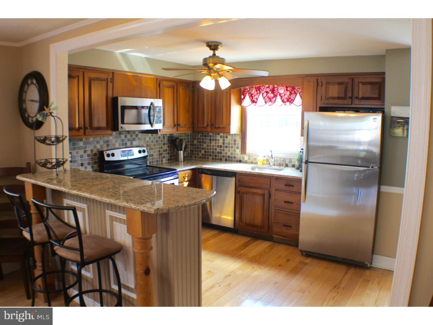 32 Greenhill Road Springfield, PA 19064 - Photo 9 of 25