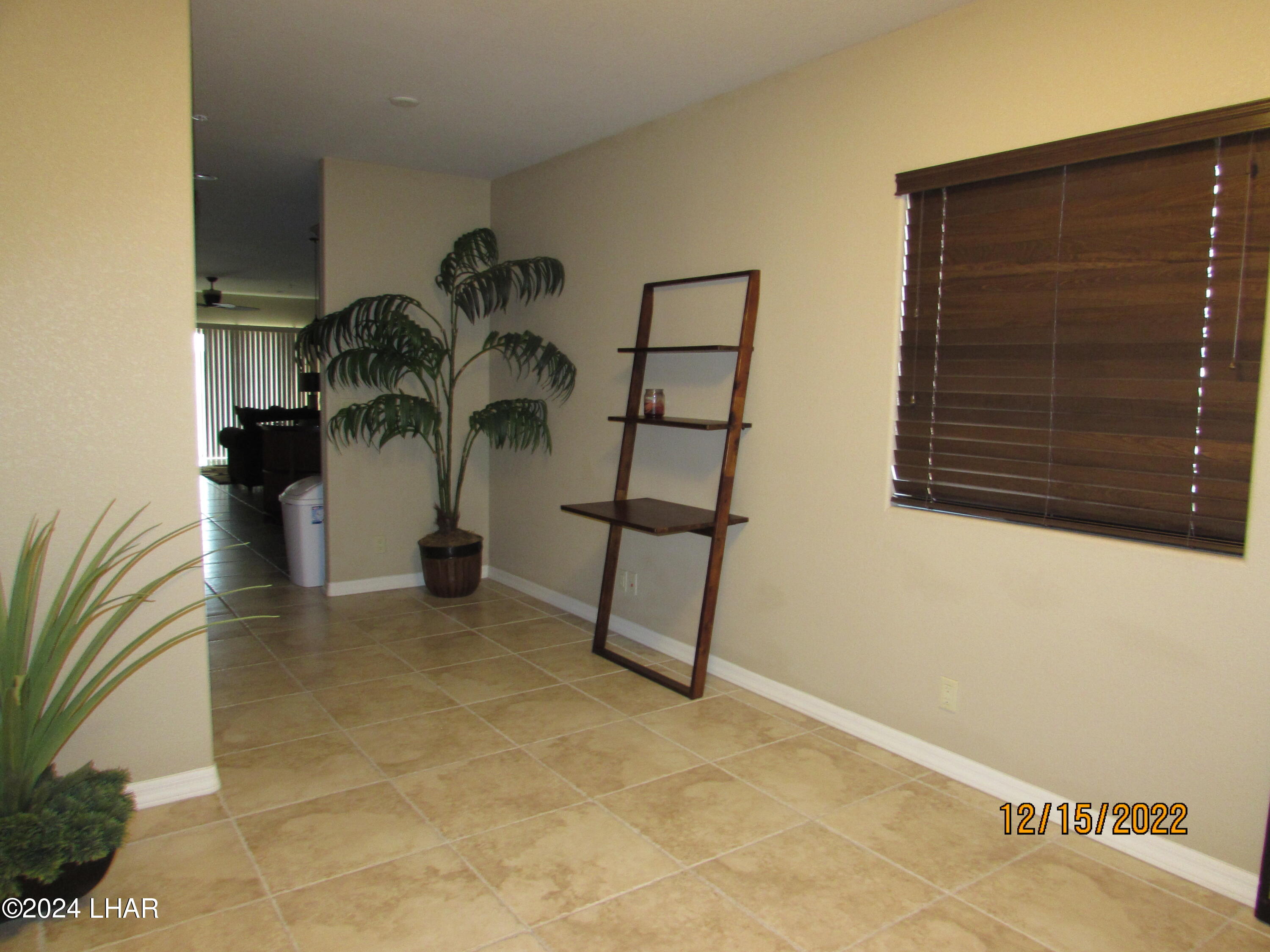433 London Bridge Road, Unit 201 Lake Havasu City, AZ 86403 - Photo 7 of 15 Den
