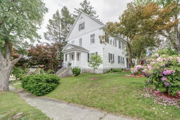 15 Montvale Road Worcester, MA 01609 - Photo 2 of 24 Gallery Image 2