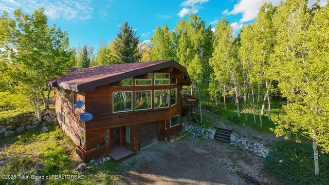 $595,000 | 84 Cottonwood Lane, Star Valley Ranch, WY 83127