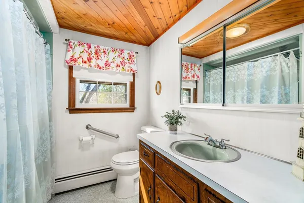 $499,900 | 172 Brook Street, Somerset, MA 02726