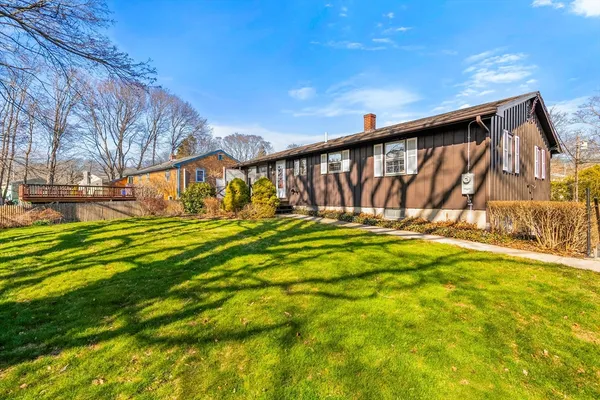 $499,900 | 172 Brook Street, Somerset, MA 02726