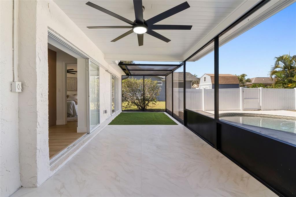 2972 Compton Court Clearwater, FL 33761 - Photo 29 of 37