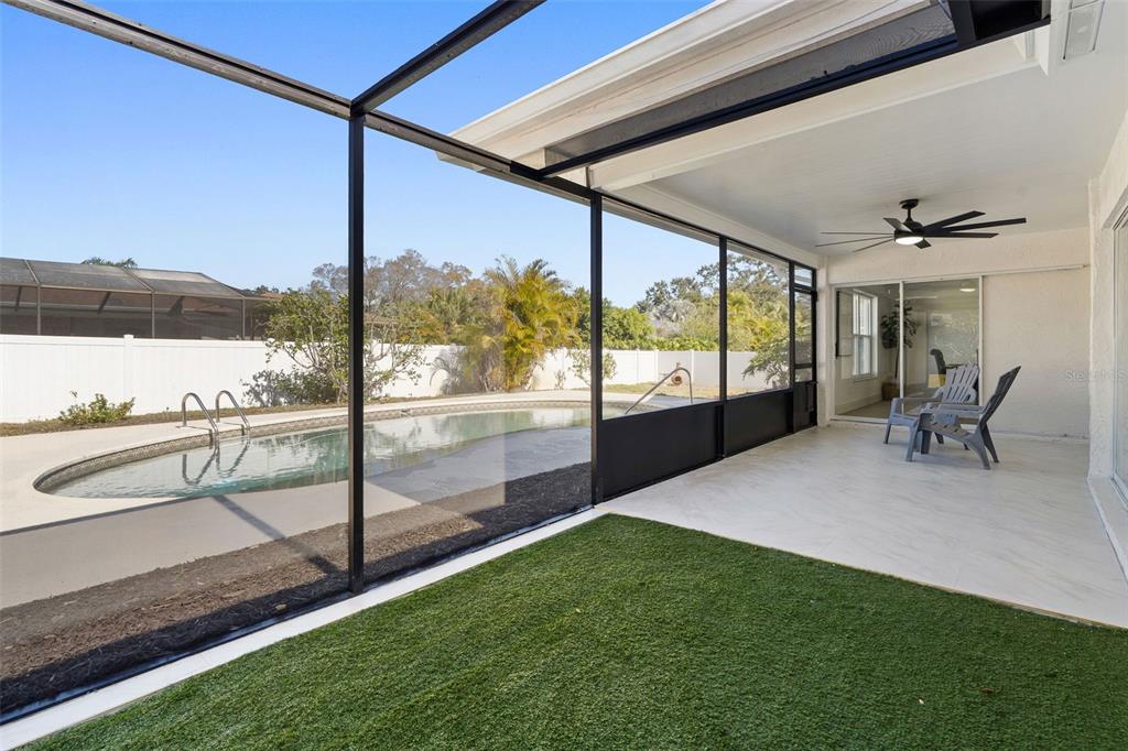 2972 Compton Court Clearwater, FL 33761 - Photo 30 of 37