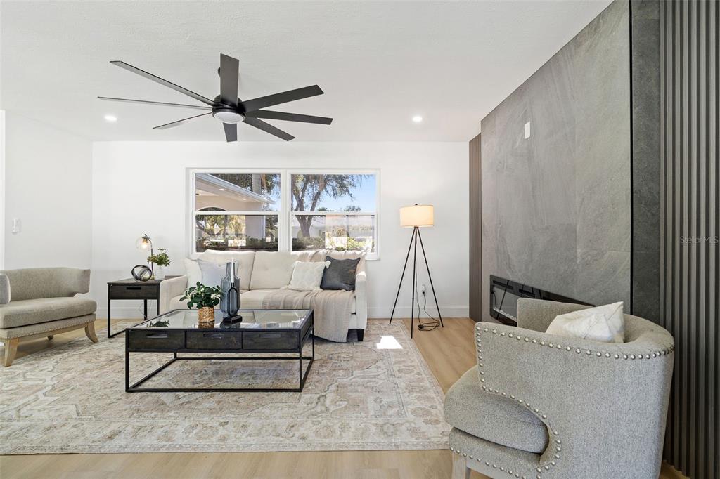 2972 Compton Court Clearwater, FL 33761 - Photo 8 of 37