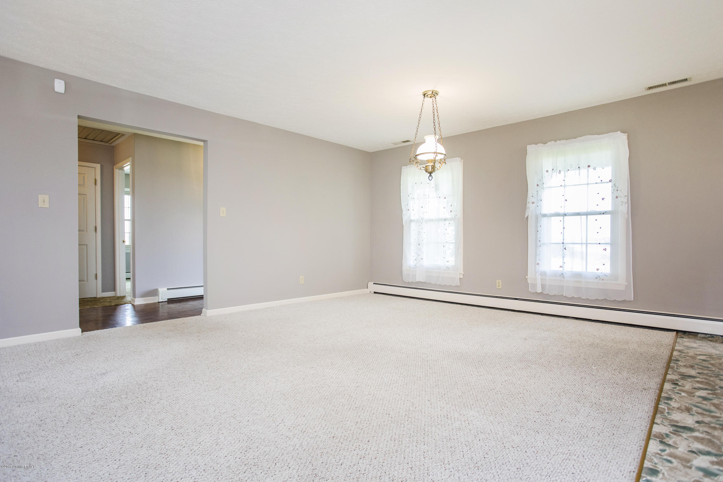 4021 Lagrange Road Smithfield, KY 40068 - Photo 37 of 63 17-dining area and foyer