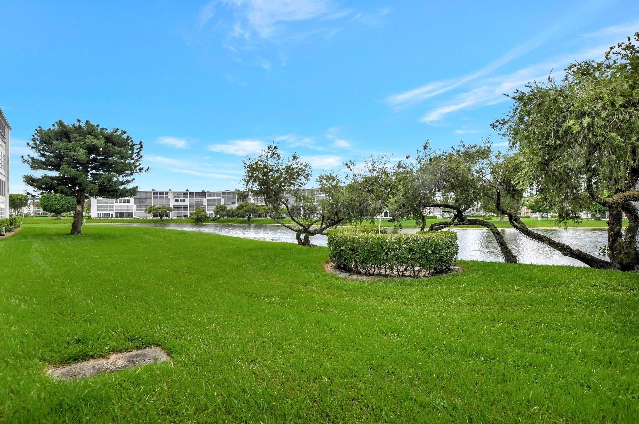 1030 Hythe B Boca Raton, FL 33434 - Photo 24 of 38 24-web-or-mls-DSC_1221