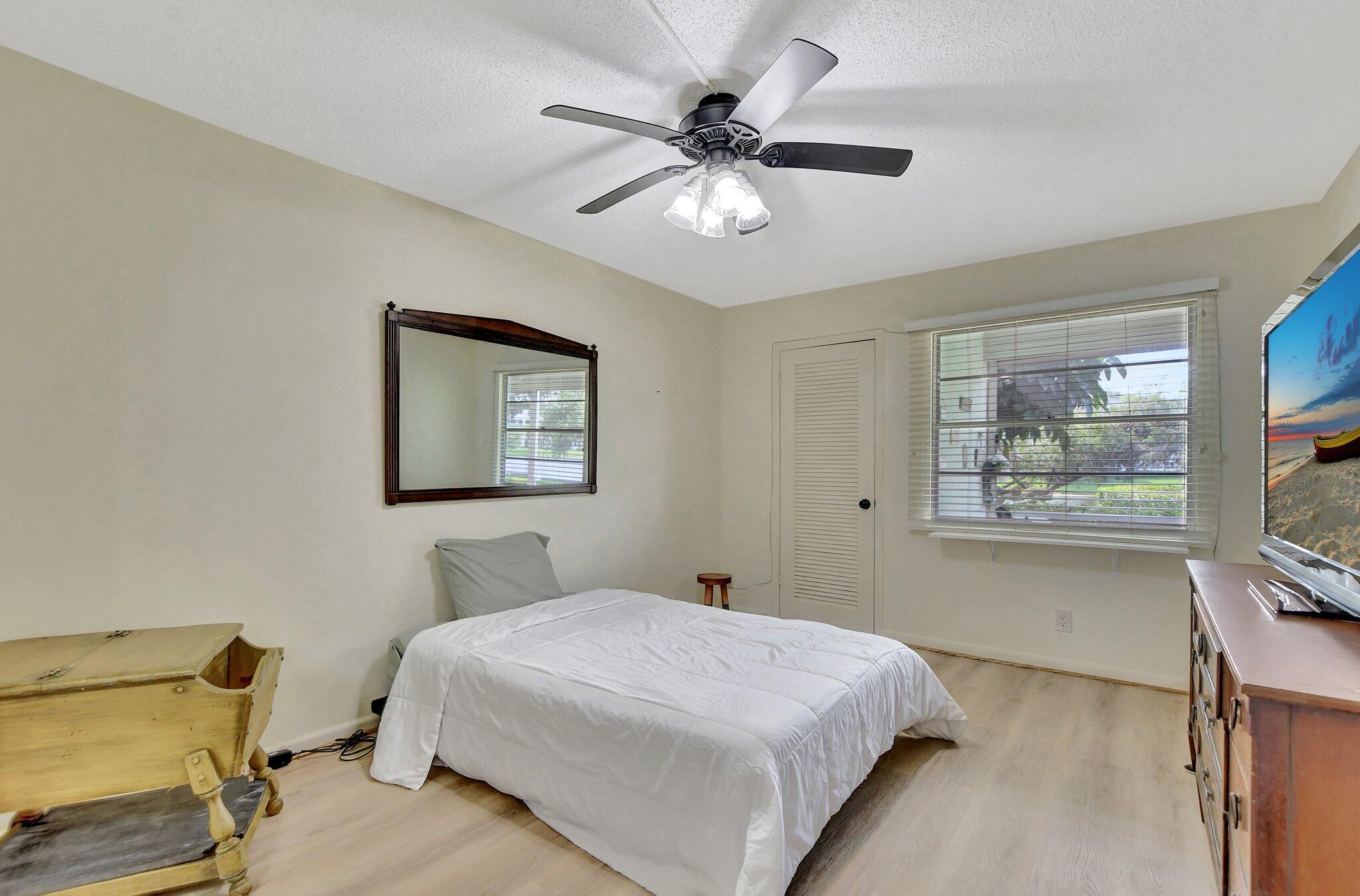 1030 Hythe B Boca Raton, FL 33434 - Photo 8 of 38 10-web-or-mls-DSC_1151