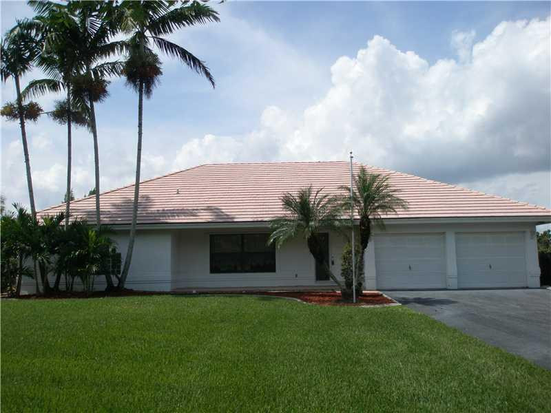 5621 Southwest 164th Terrace Southwest Ranches, FL 33331 - Photo 1 of 19 Exterior Front