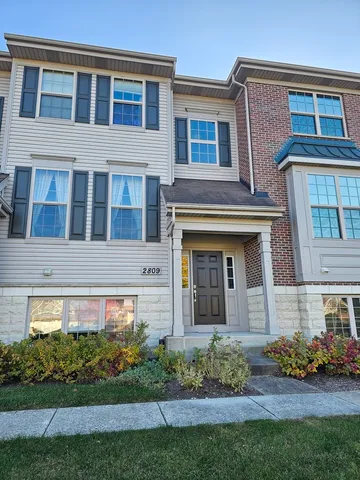 $459,900 | 2809 Blakely Lane, Naperville, IL 60540
