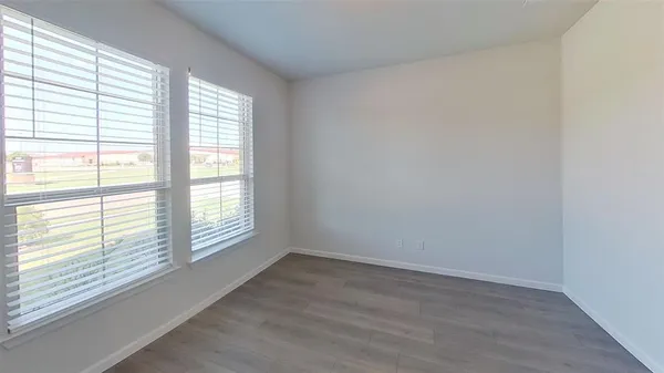 $3,300 | 442 Diamond Creek Drive, Forney, TX 75126