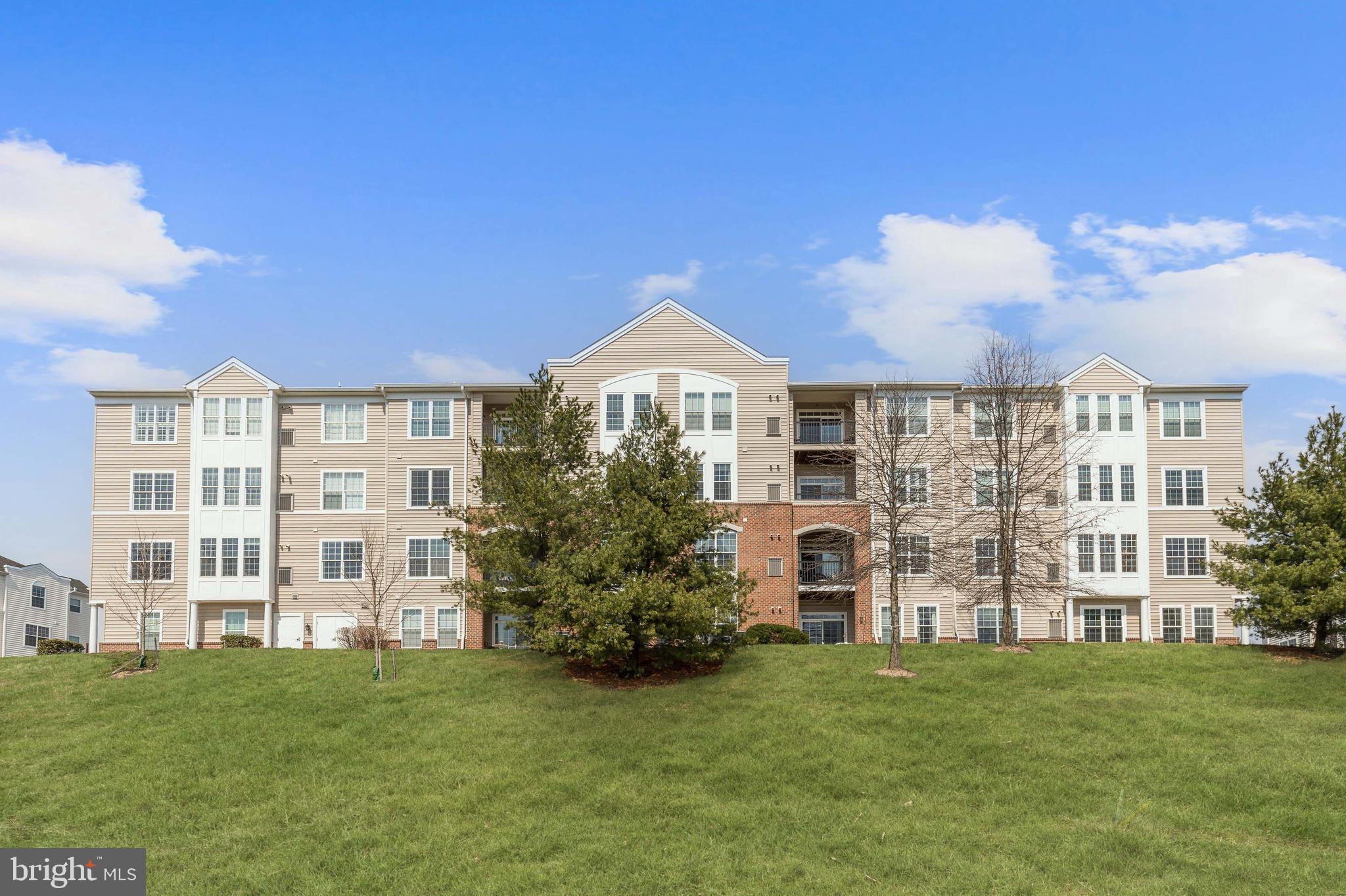 7315 Brookview Road, Unit 304 Elkridge, MD 21075 - Photo 23 of 31 Rear Exterior