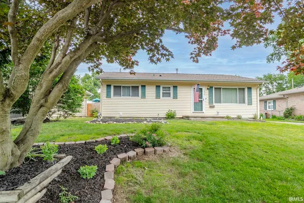 $274,900 | 1412 Warren Place, Lafayette, IN 47905