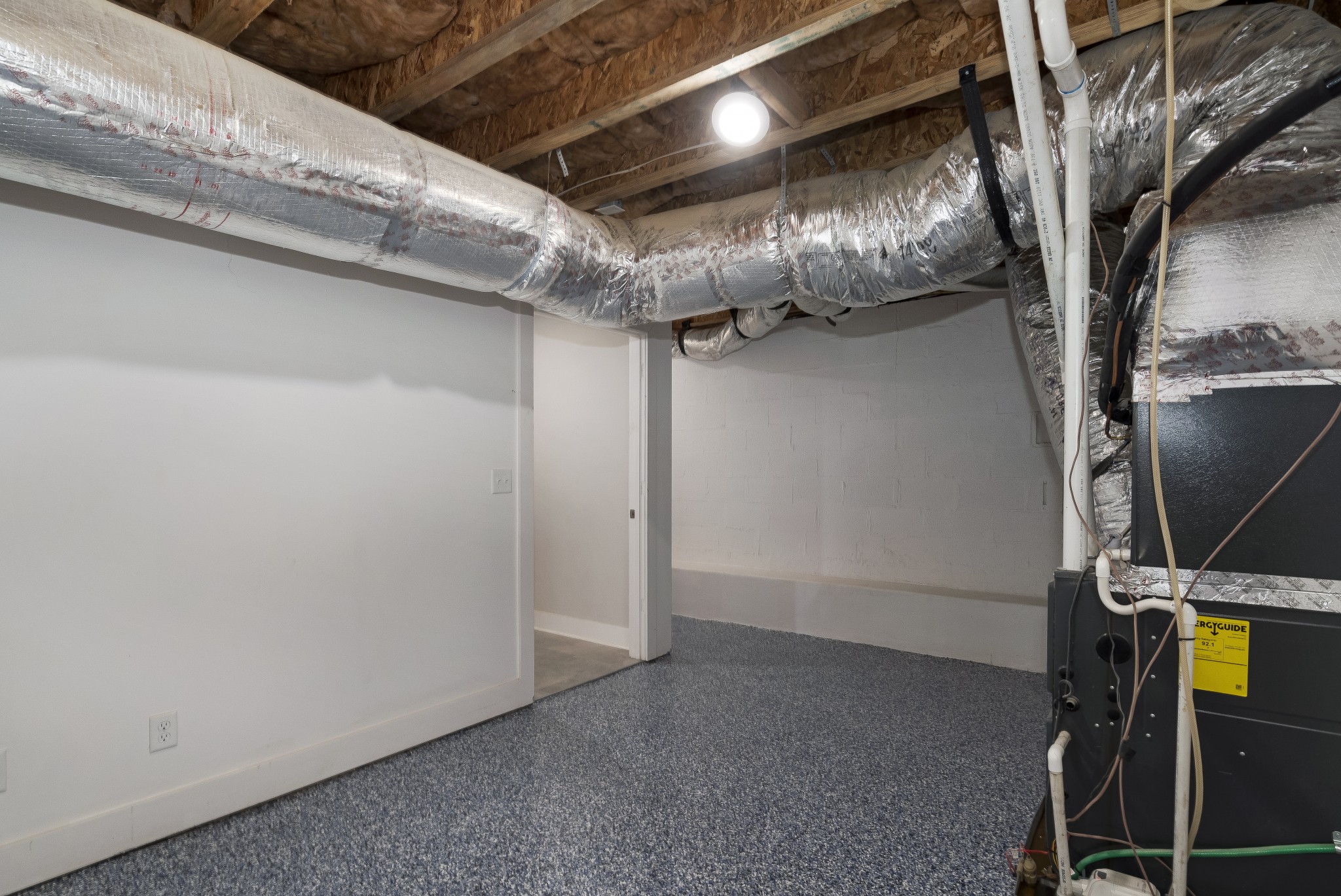 119 Demoss Road Nashville, TN 37209 - Photo 39 of 49 a view of a room with gym equipment