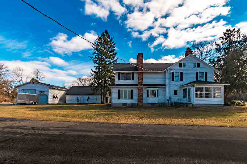 2257 Carroll Road Bay City, MI 48708 - Photo 36 of 50