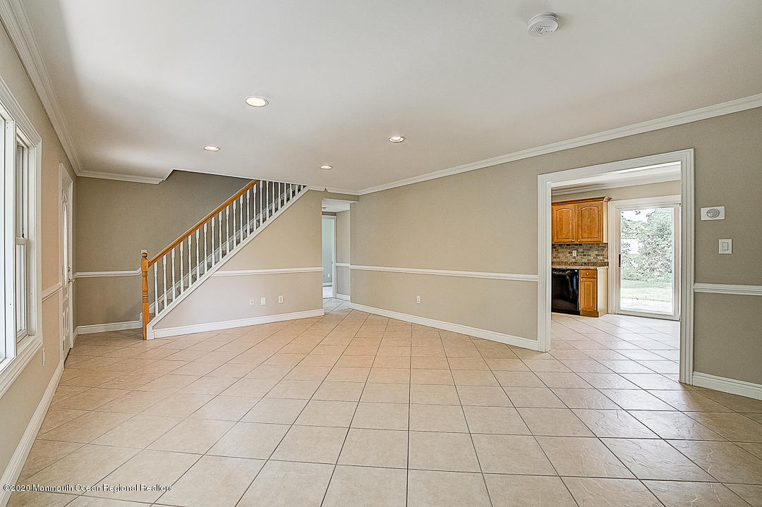 257 Lloyd Road Aberdeen, NJ 07747 - Photo 13 of 46 Lloyd Rd MLS-6