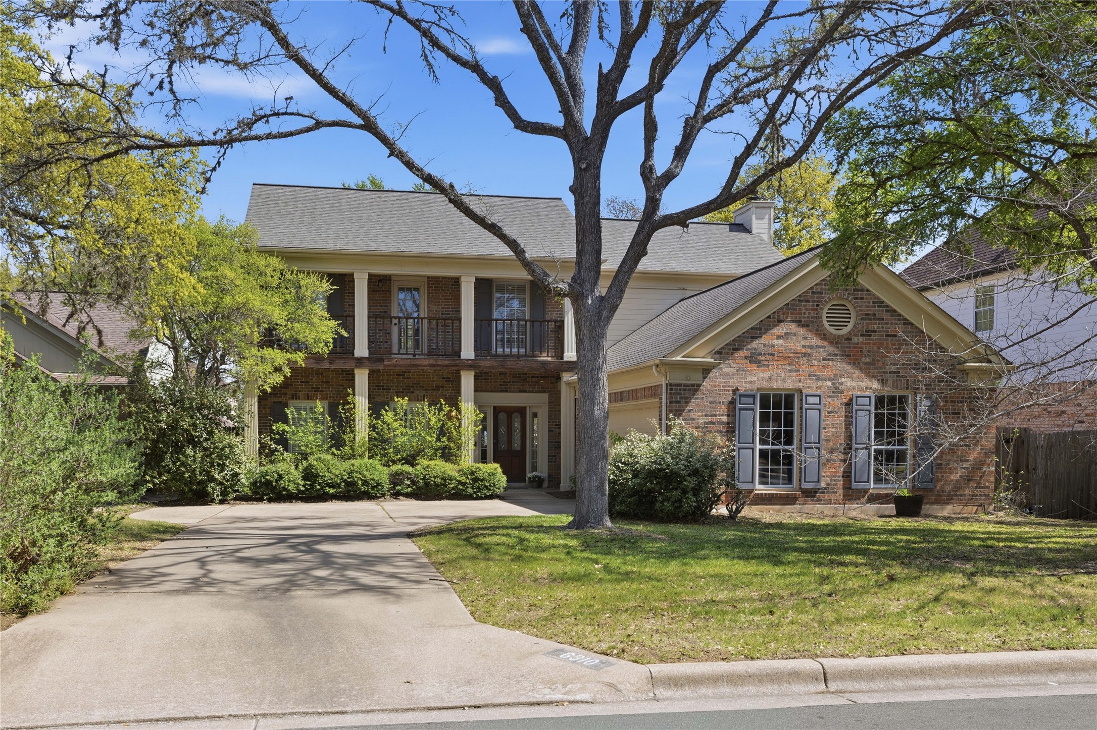 6310 Walebridge Lane Austin, TX 78739 - Photo 1 of 40 Welcome to this stunning Circle C Ranch Home! This one has it all! The one house you have been waiting to hit the market is now here! Come and see it before its too late!