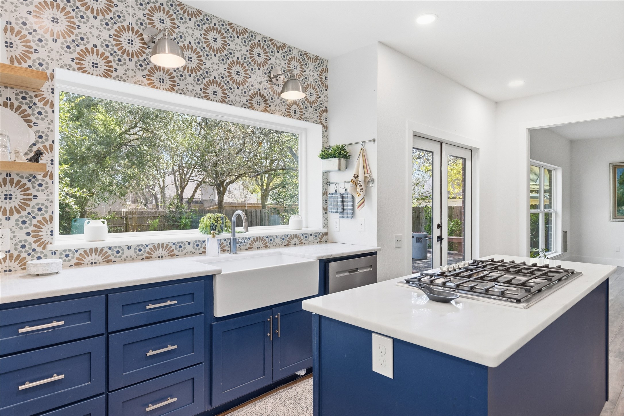 6310 Walebridge Lane Austin, TX 78739 - Photo 11 of 40 The chef's dream with so much cabinet space and all the roll out drawers. Counter space to fill all your meals.