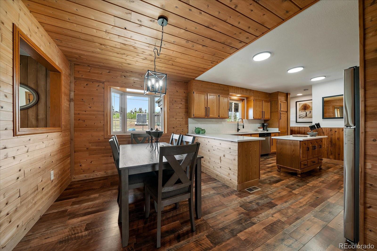 1567 Chippewa Road Jefferson, CO 80456 - Photo 9 of 34 Gallery Image 9