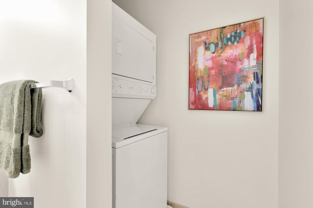 $495,000 | 437 New York Avenue Northwest, Unit 906, Washington, DC 20001