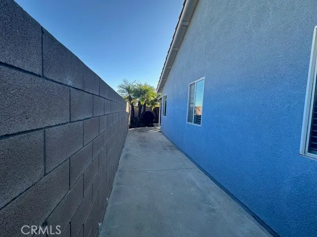 $675,000 | 1343 West La Gloria Drive, Rialto, CA 92377