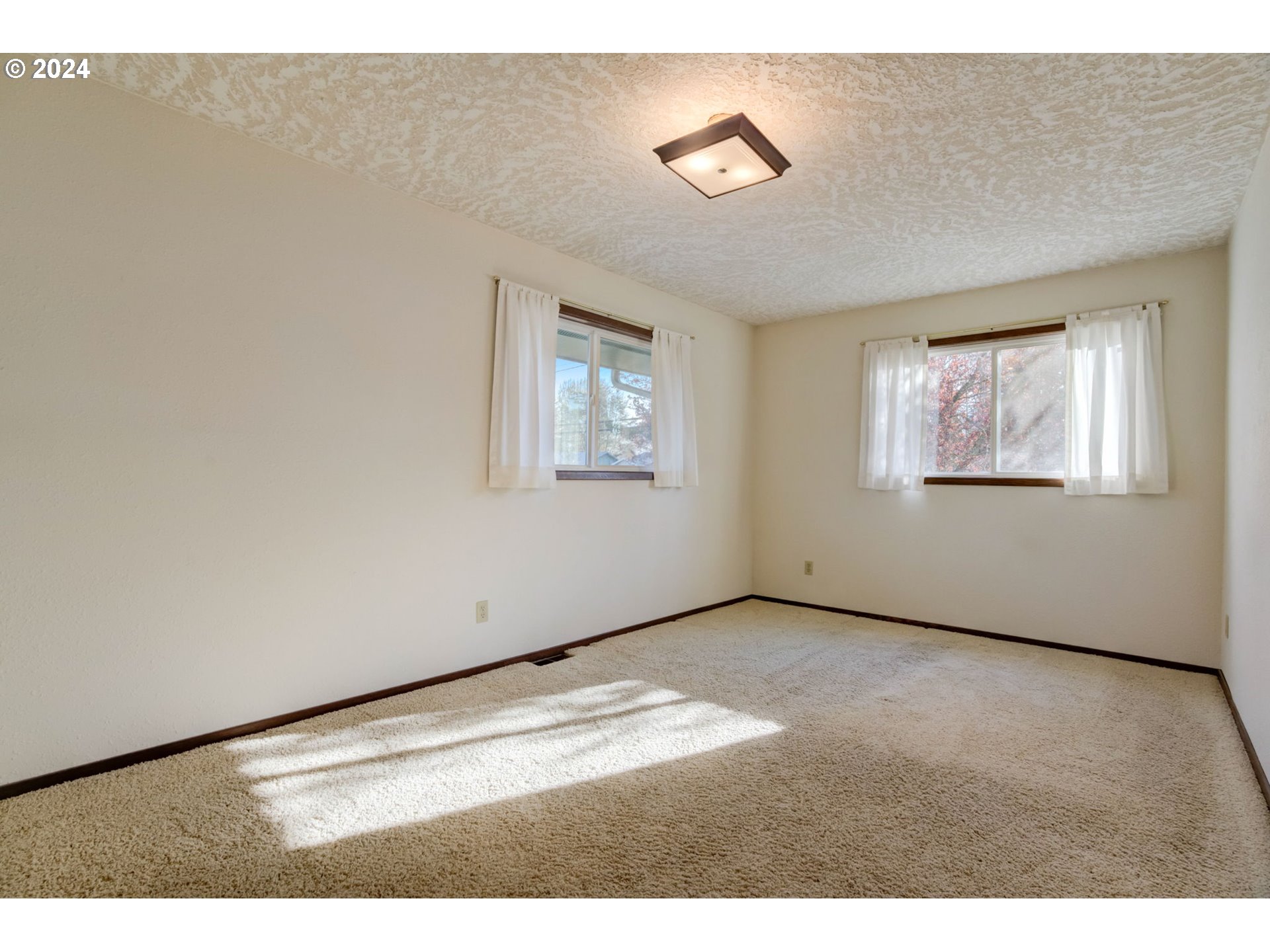 1871 Southeast Palmblad Road Gresham, OR 97080 - Photo 22 of 48 Gallery Image 22