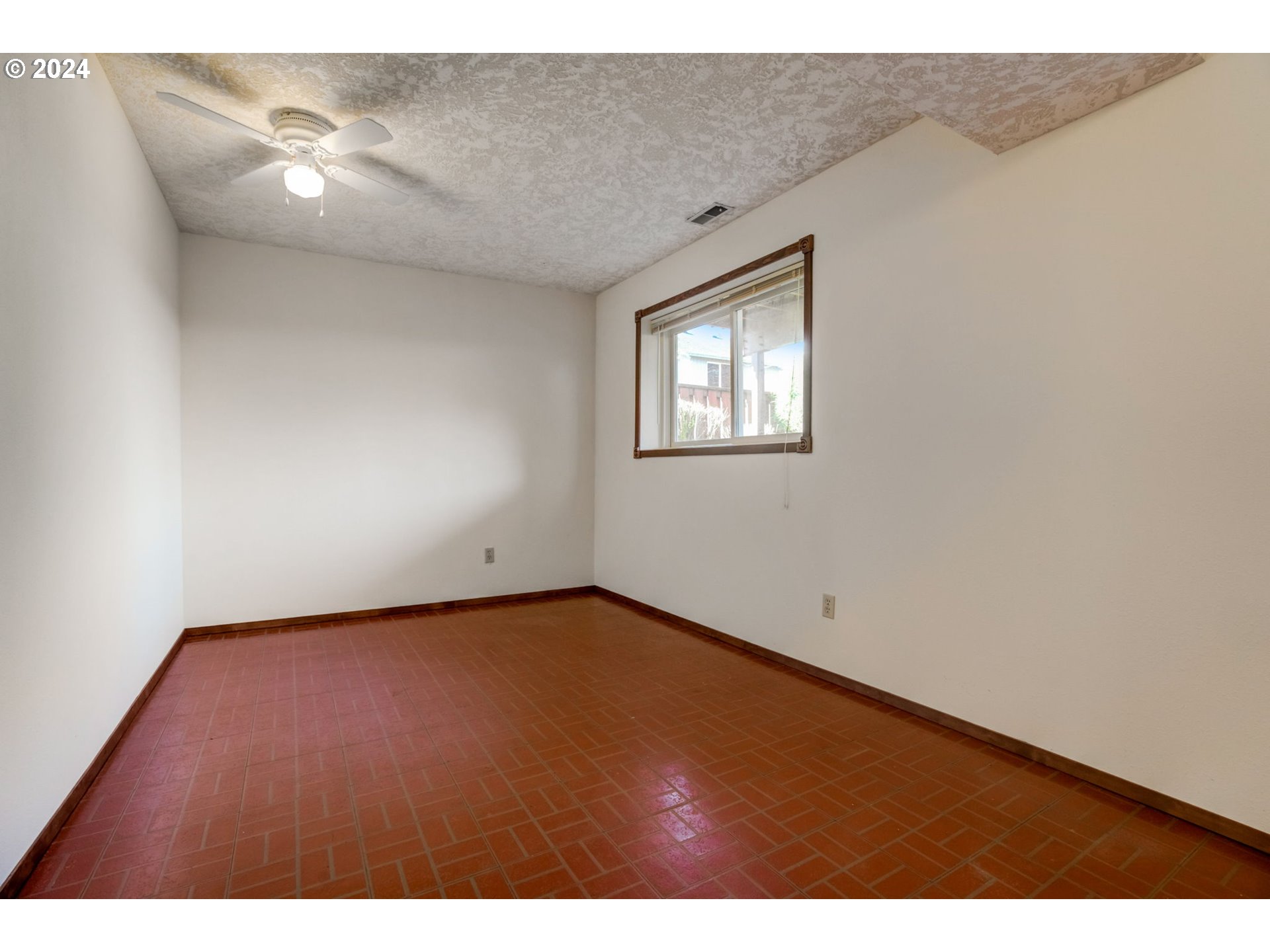 1871 Southeast Palmblad Road Gresham, OR 97080 - Photo 31 of 48 Gallery Image 31