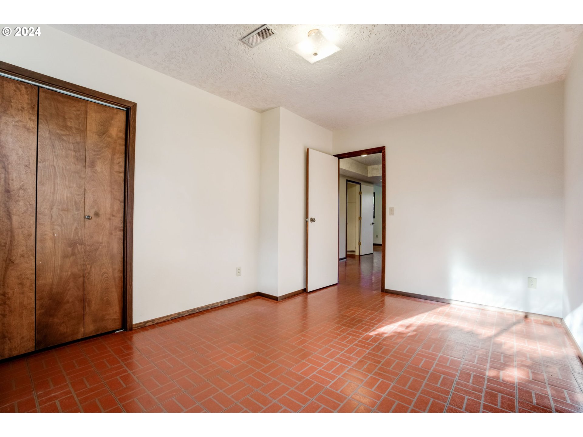 1871 Southeast Palmblad Road Gresham, OR 97080 - Photo 33 of 48 Gallery Image 33