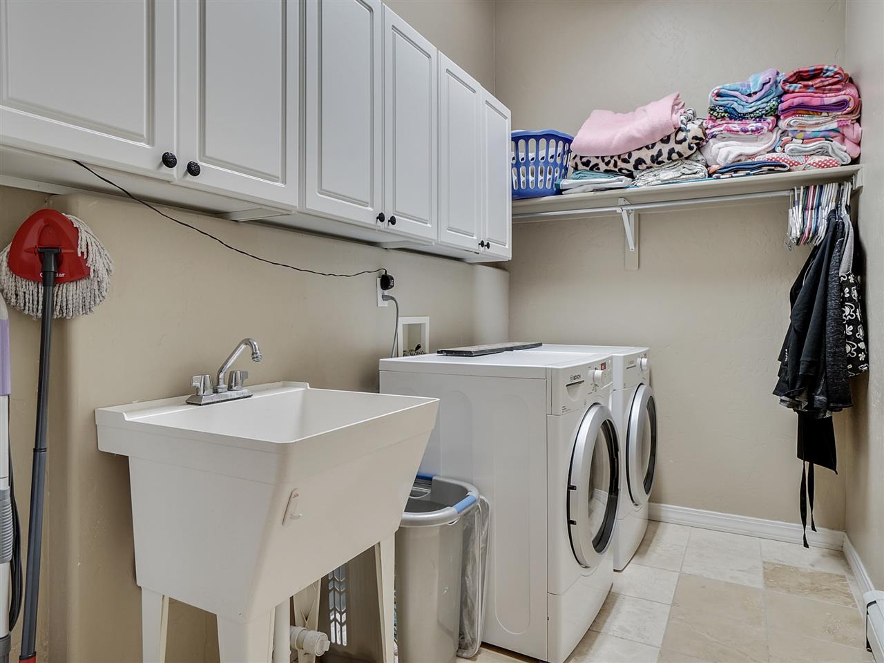 897 Overview Road Grand Junction, CO 81506 - Photo 24 of 34 Gallery Image 24