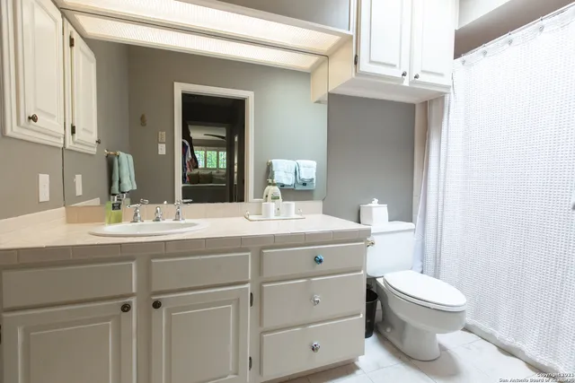 $2,495 | 8123 North New Braunfels Avenue, Unit M, San Antonio, TX 78209