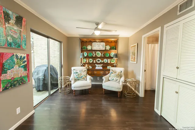 $2,495 | 8123 North New Braunfels Avenue, Unit M, San Antonio, TX 78209