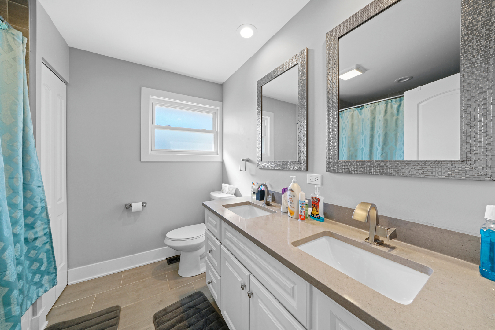 8620 Wolf Road Willow Springs, IL 60480 - Photo 20 of 32 a bathroom with a sink vanity granite and toilet