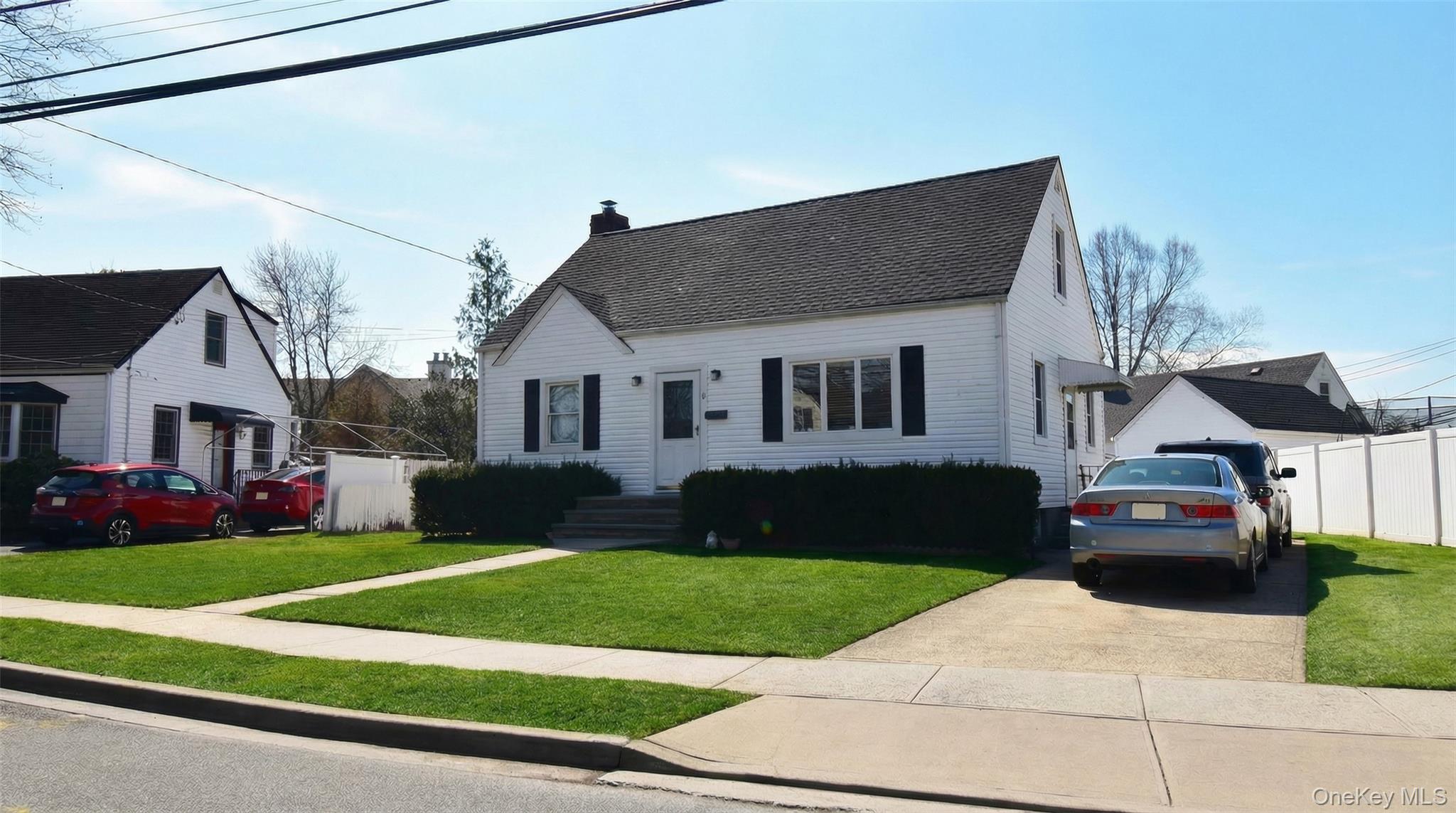 6 Sullivan Road Farmingdale, NY 11735 - Photo 1 of 1 Gallery Image 1
