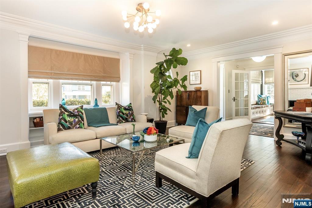 108 Durand Road Maplewood, NJ 07040 - Photo 6 of 45