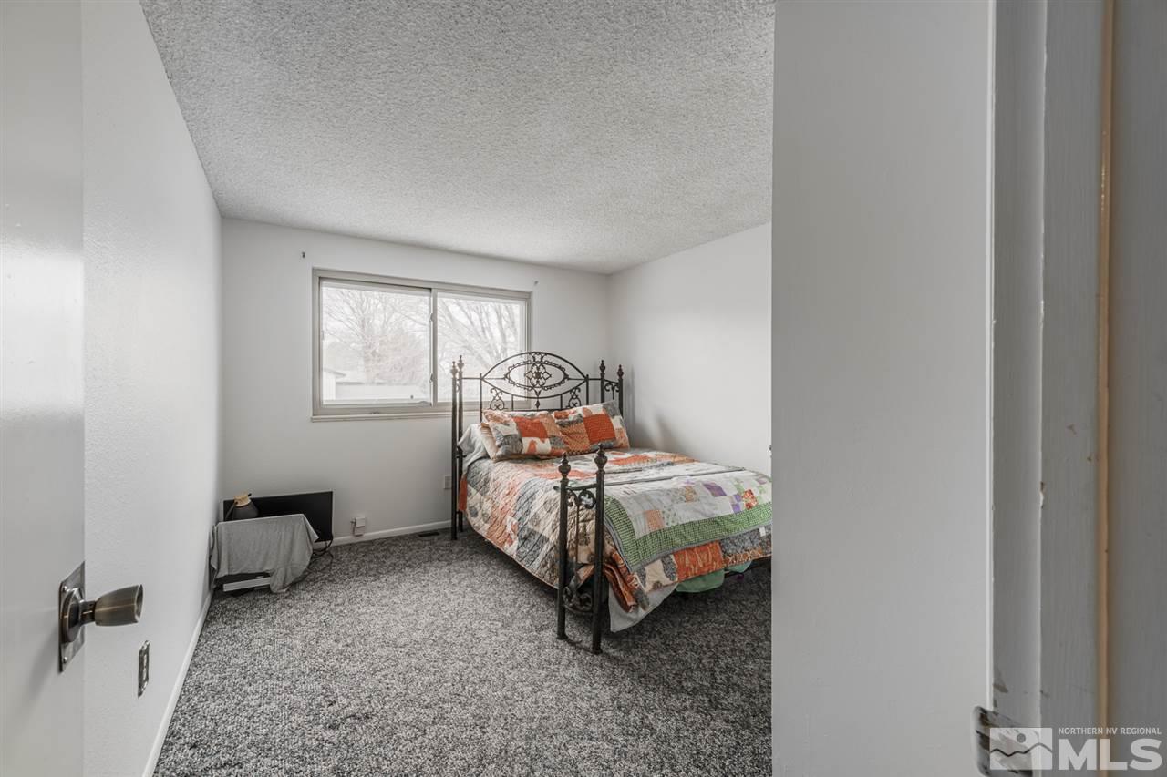 860 Cambridge Way Reno, NV 89511 - Photo 14 of 18 Photo 14