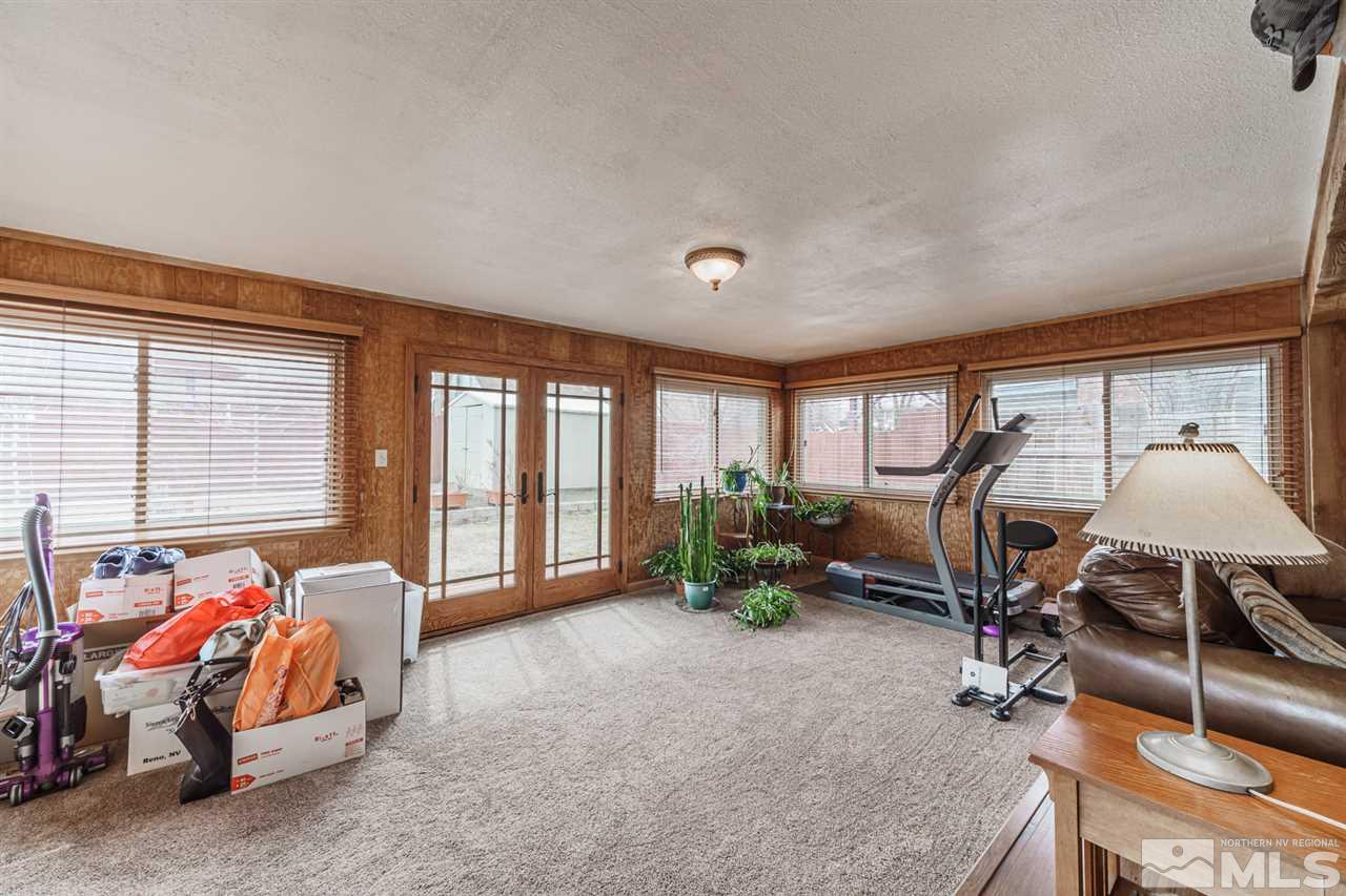 860 Cambridge Way Reno, NV 89511 - Photo 9 of 18 Photo 9