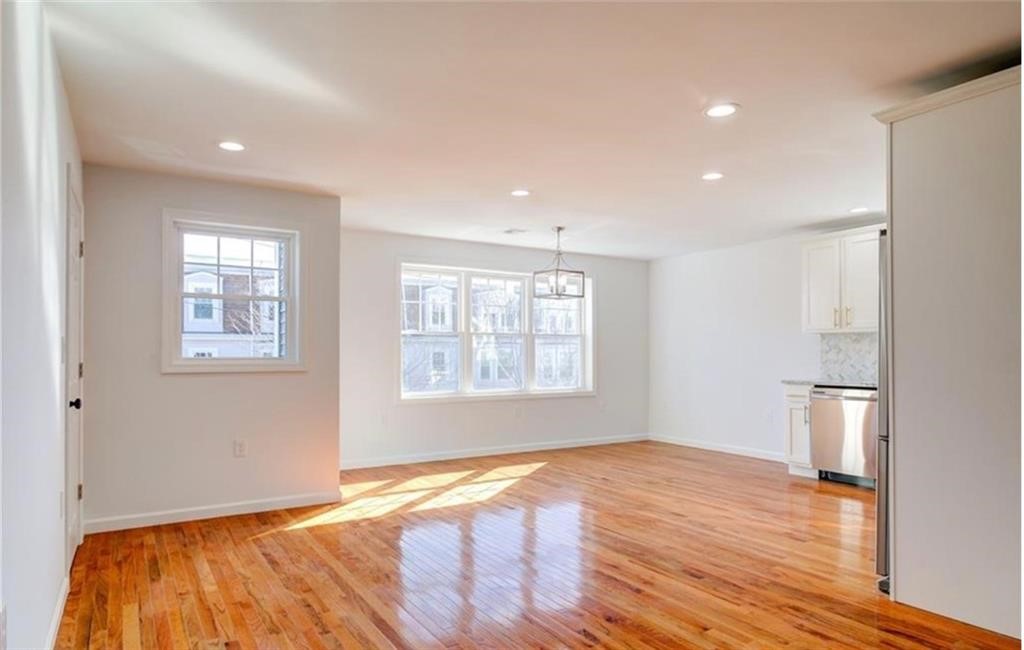 17 Slocum Street, Unit 1 Providence, RI 02909 - Photo 4 of 23
