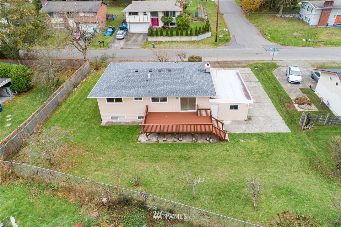 31402 10th Avenue South Federal Way, WA 98003 - Photo 2 of 24