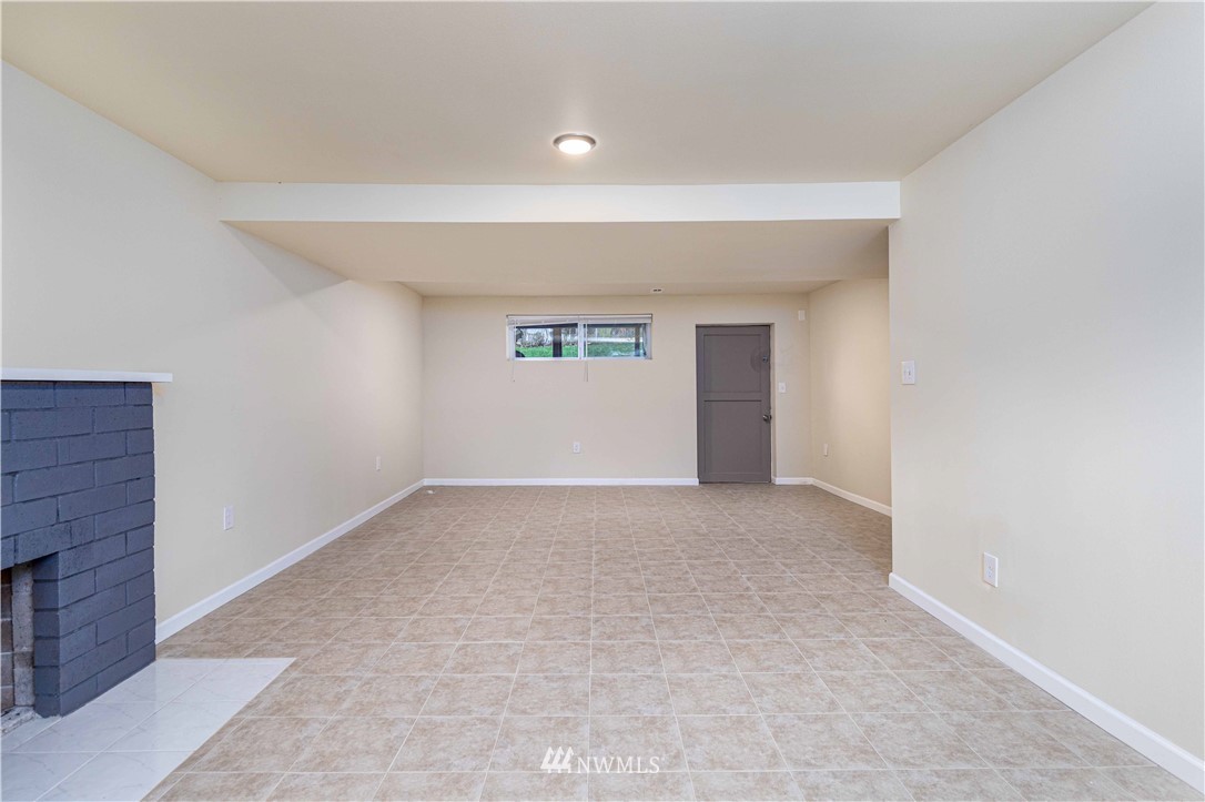 31402 10th Avenue South Federal Way, WA 98003 - Photo 17 of 24