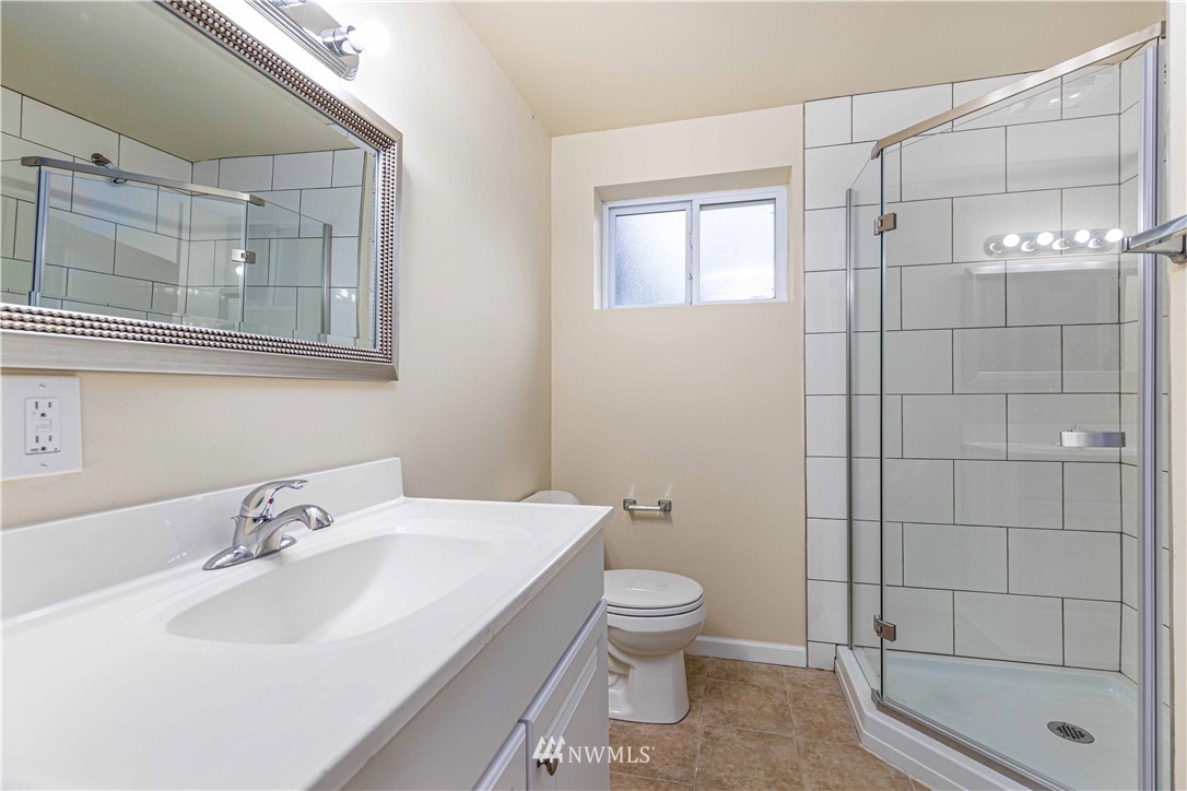 31402 10th Avenue South Federal Way, WA 98003 - Photo 19 of 24