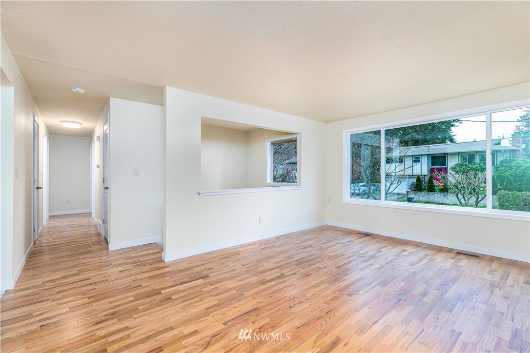 31402 10th Avenue South Federal Way, WA 98003 - Photo 6 of 24