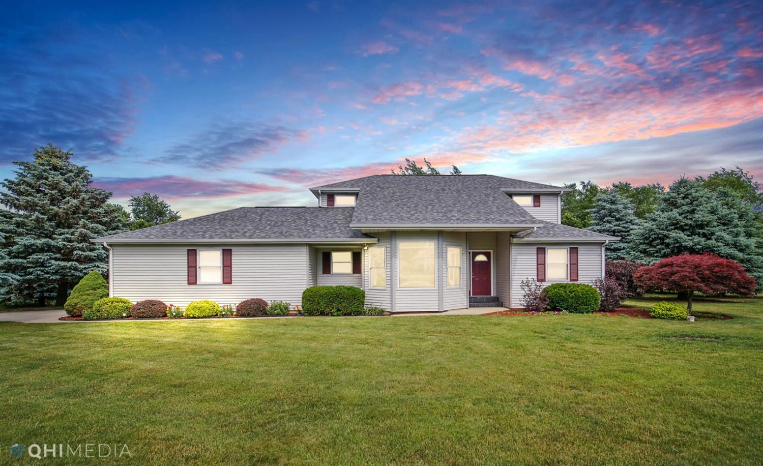 1609 Eagle Ridge Road La Porte, IN 46350 - Photo 2 of 22 1500x916