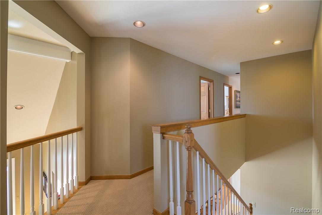 4186 Oak Tree Circle Rochester, MI 48306 - Photo 37 of 54 782A5452-73.jpg