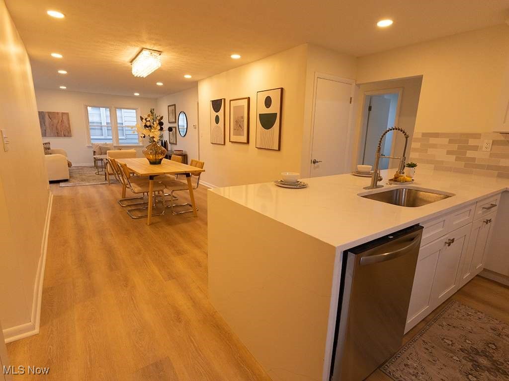4838 North Sedgewick Road Cleveland, OH 44124 - Photo 12 of 25 Gallery Image 12