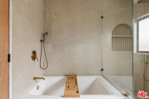 $1,499,000 | 3936 Olmsted Avenue, Los Angeles, CA 90008